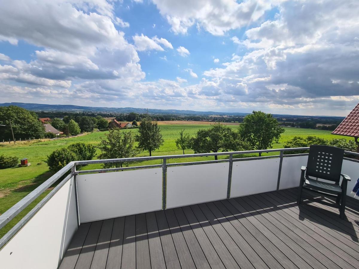 Moderne Ferienwohnung Mit Aussicht Bad Oeynhausen Kültér fotó