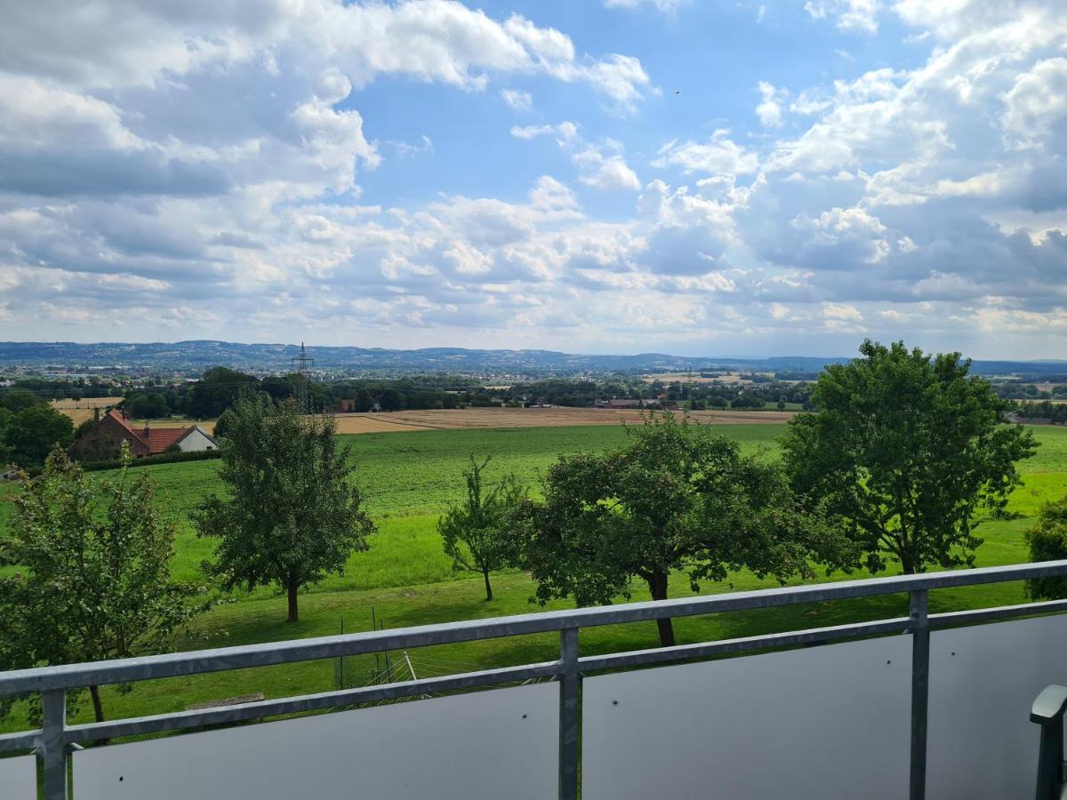 Moderne Ferienwohnung Mit Aussicht Bad Oeynhausen Kültér fotó