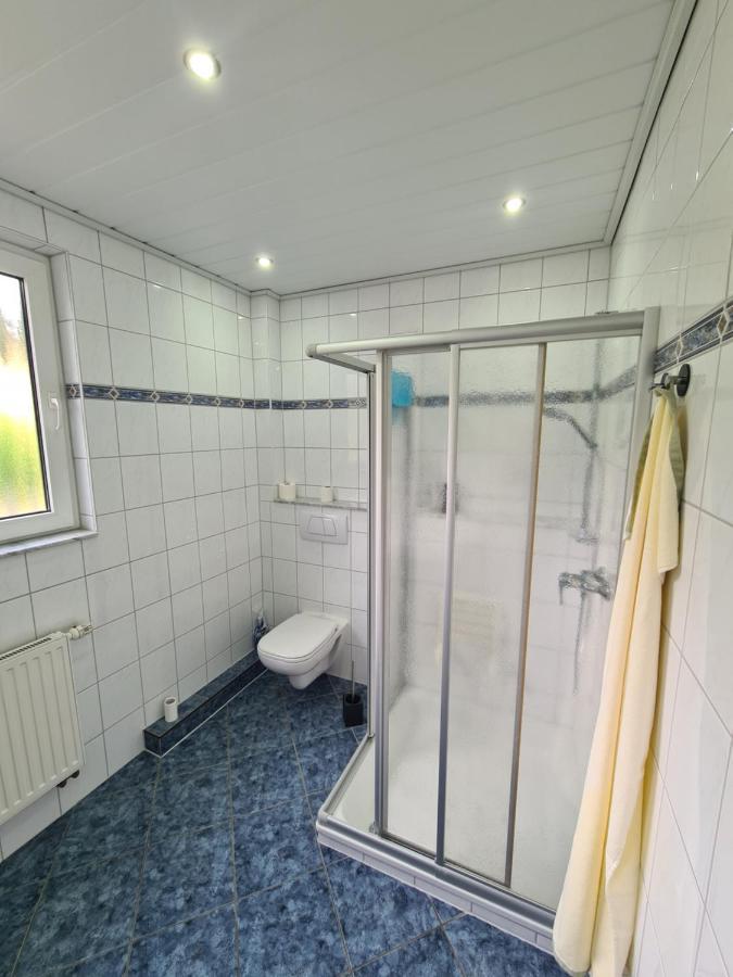 Moderne Ferienwohnung Mit Aussicht Bad Oeynhausen Kültér fotó